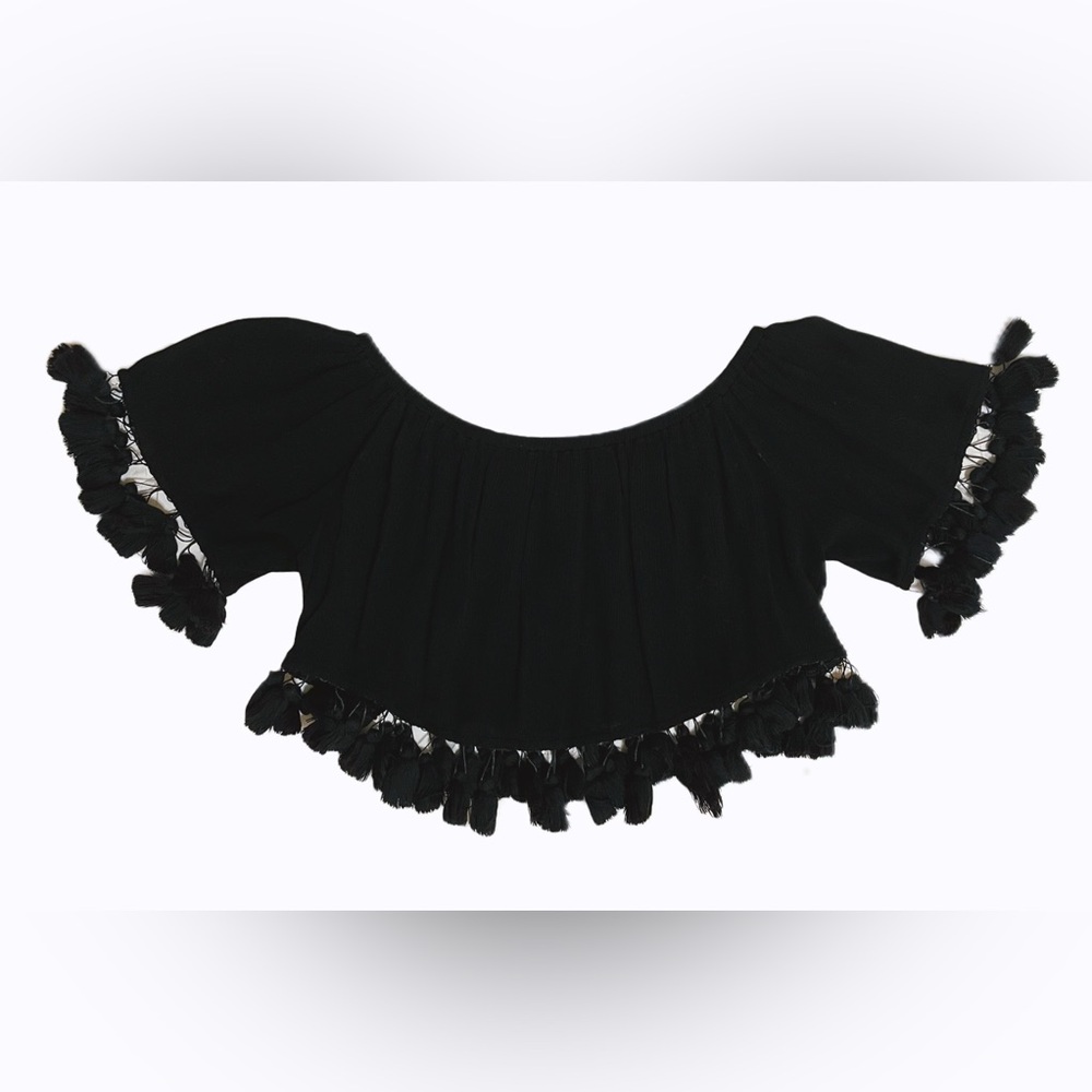 Forever 21 Women’s Black Fringe Cropped Top Size M Off Shoulder Tassel Boho
